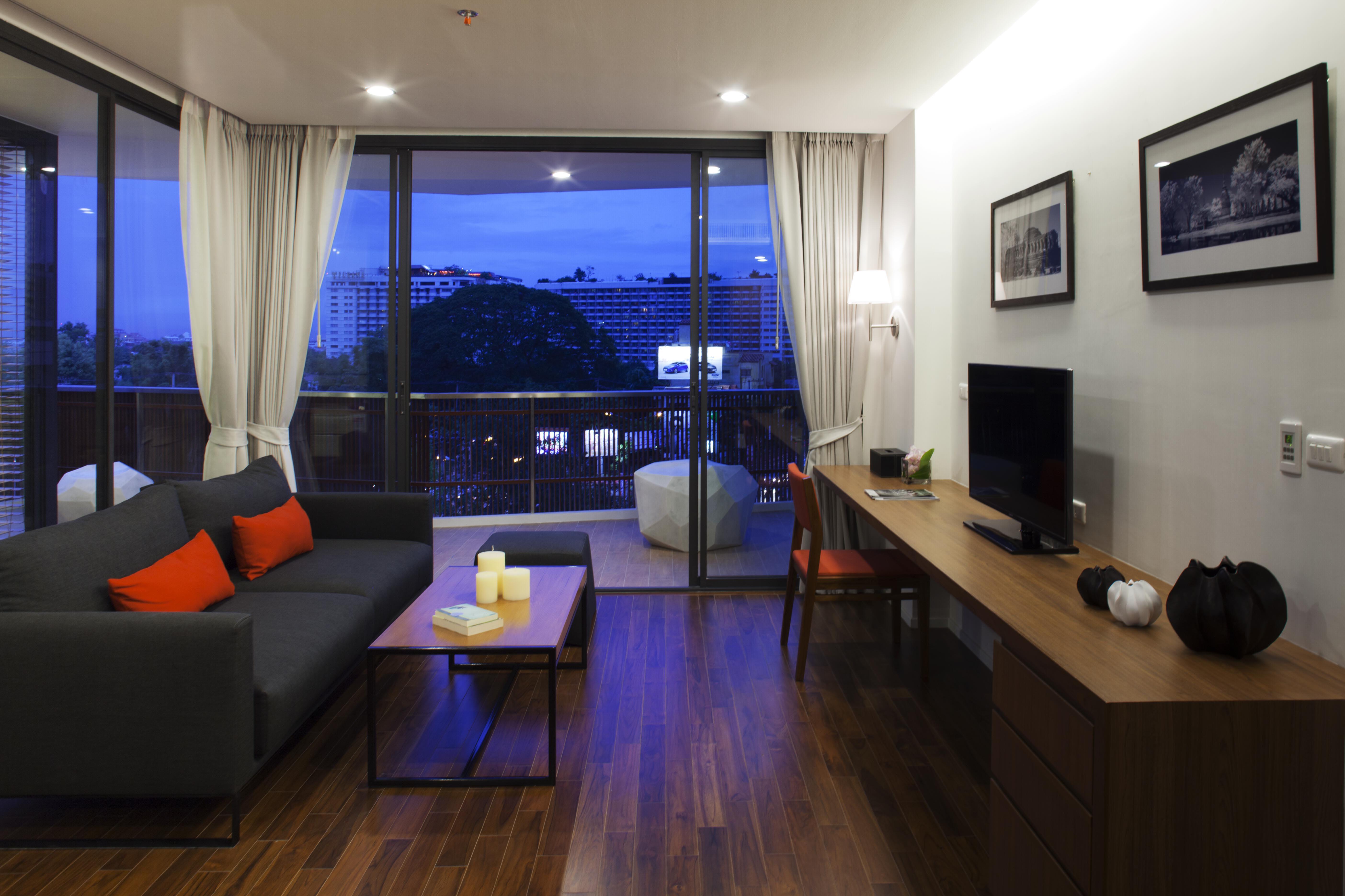 Eastin Tan Hotel Чиангмай Экстерьер фото