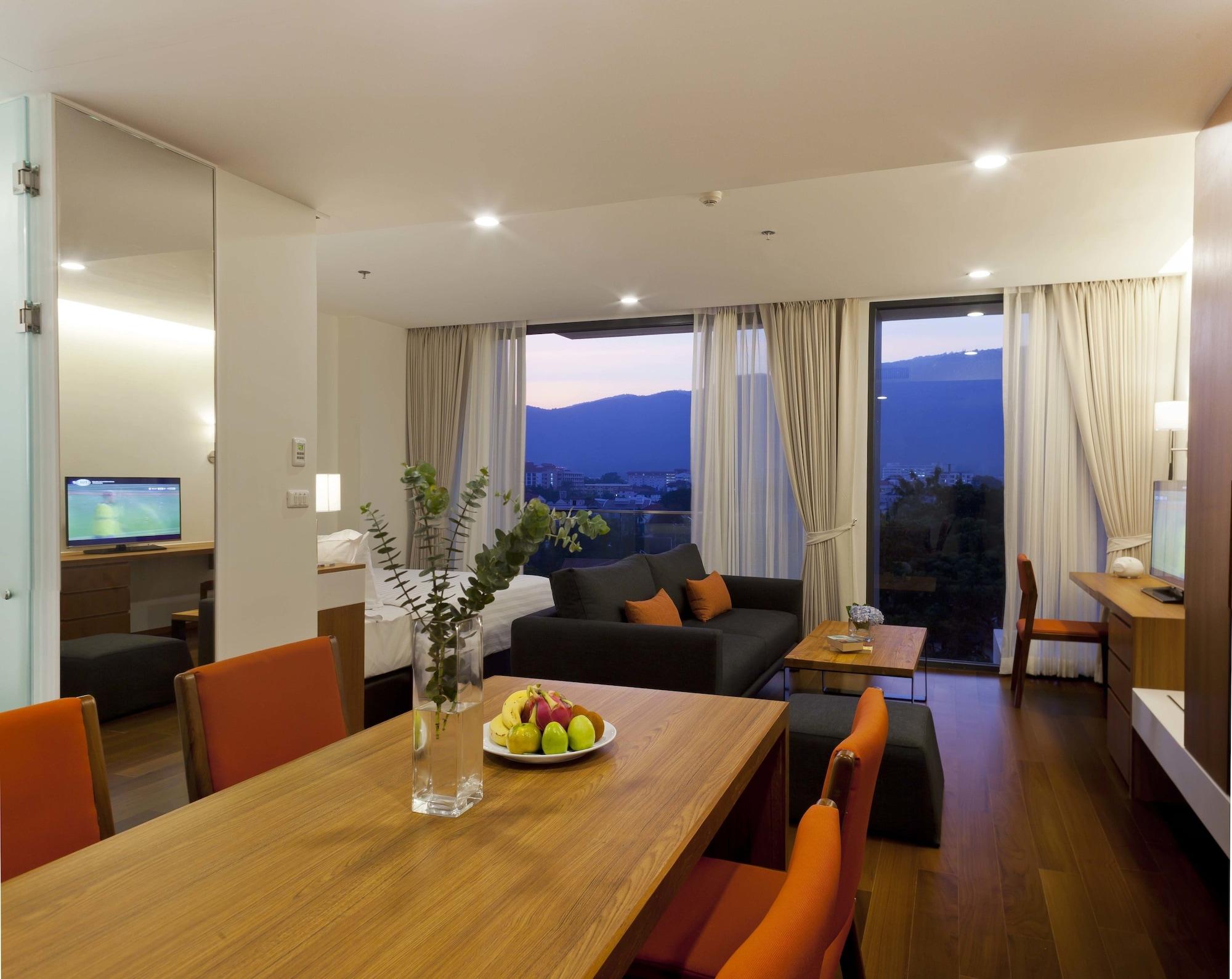 Eastin Tan Hotel Чиангмай Экстерьер фото