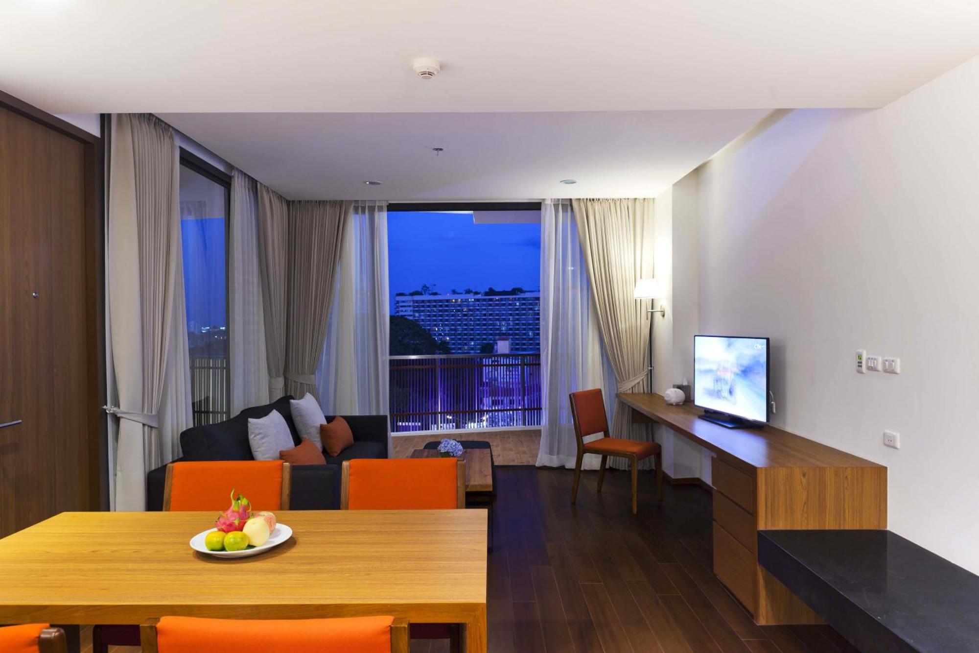 Eastin Tan Hotel Чиангмай Экстерьер фото