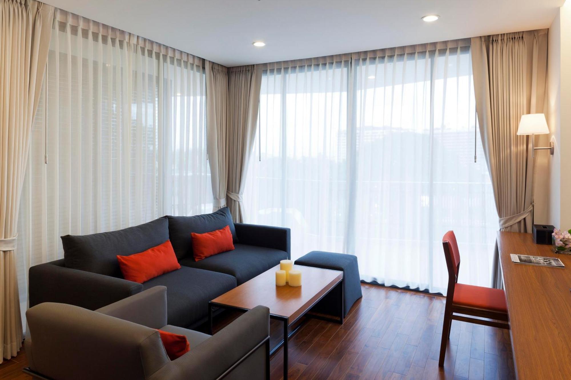 Eastin Tan Hotel Чиангмай Экстерьер фото