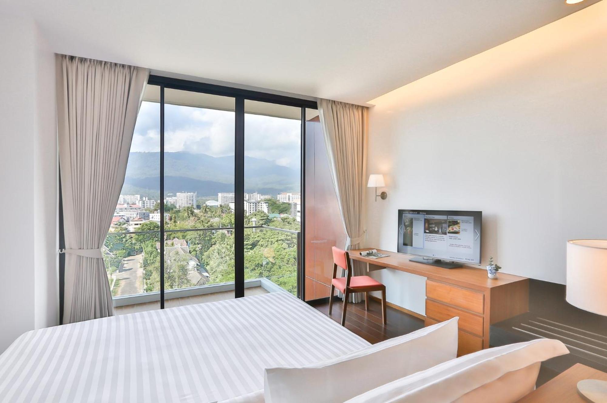 Eastin Tan Hotel Чиангмай Экстерьер фото