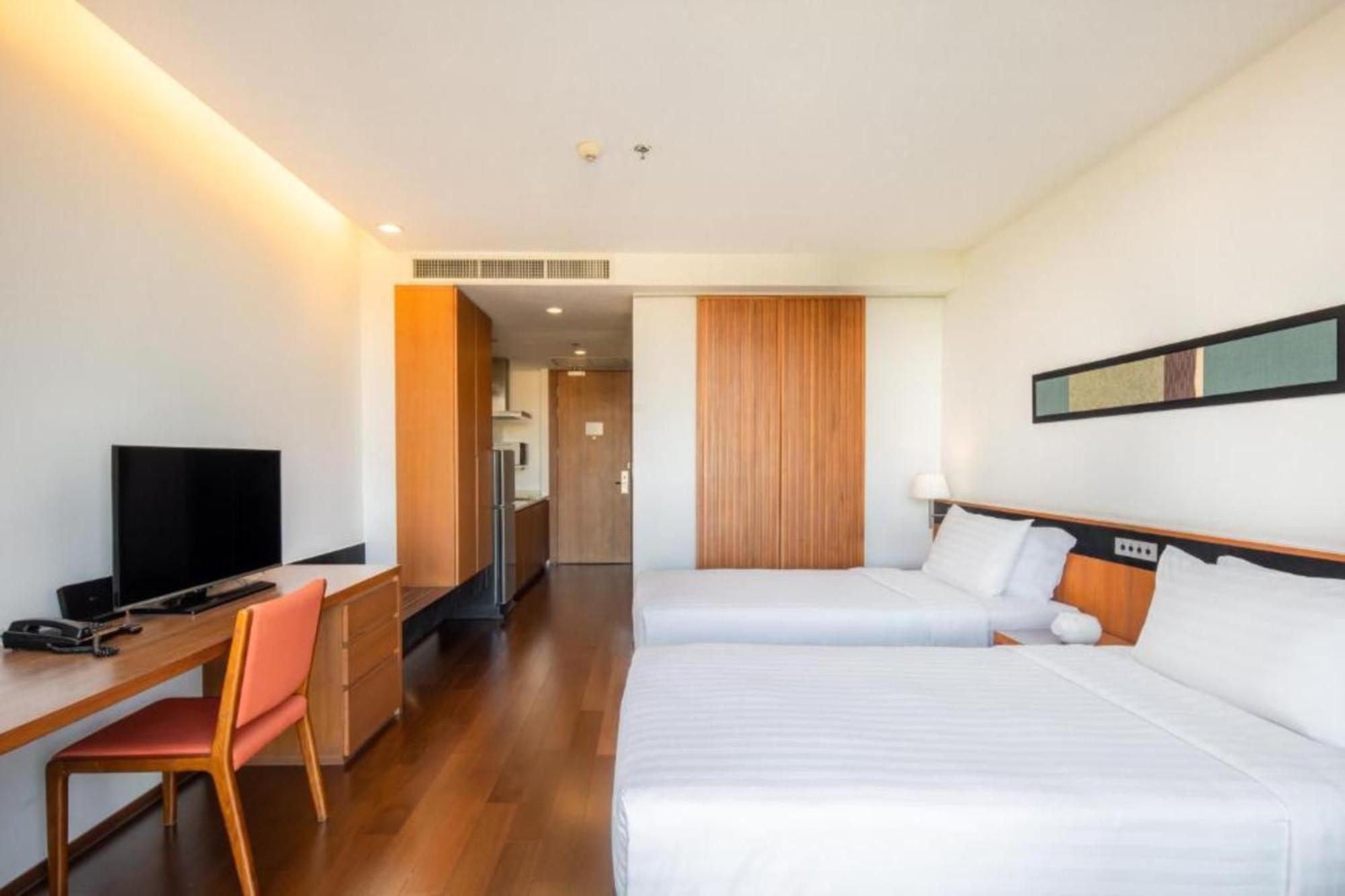Eastin Tan Hotel Чиангмай Экстерьер фото